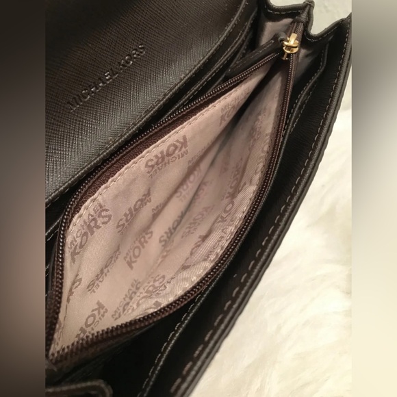 Kors, Michael Python Wallet - Picture 3 of 5